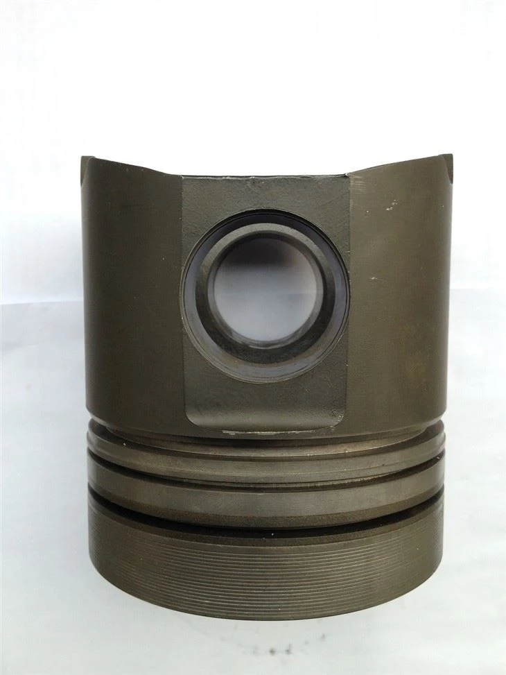 Deutz BFL413 디젤 엔진 흑연 피스톤 04181778